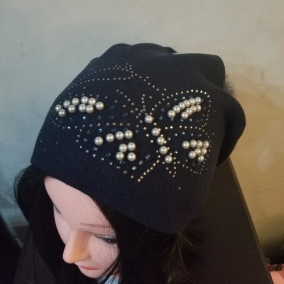 Rhinestone pearl butterfly Raccoon pompom Navy Hat - Picture 6 of 8